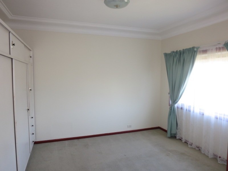 17 Dobson Crescent, Ryde NSW 2112