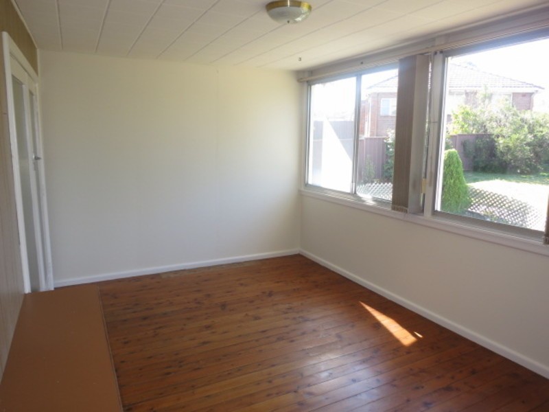 17 Dobson Crescent, Ryde NSW 2112