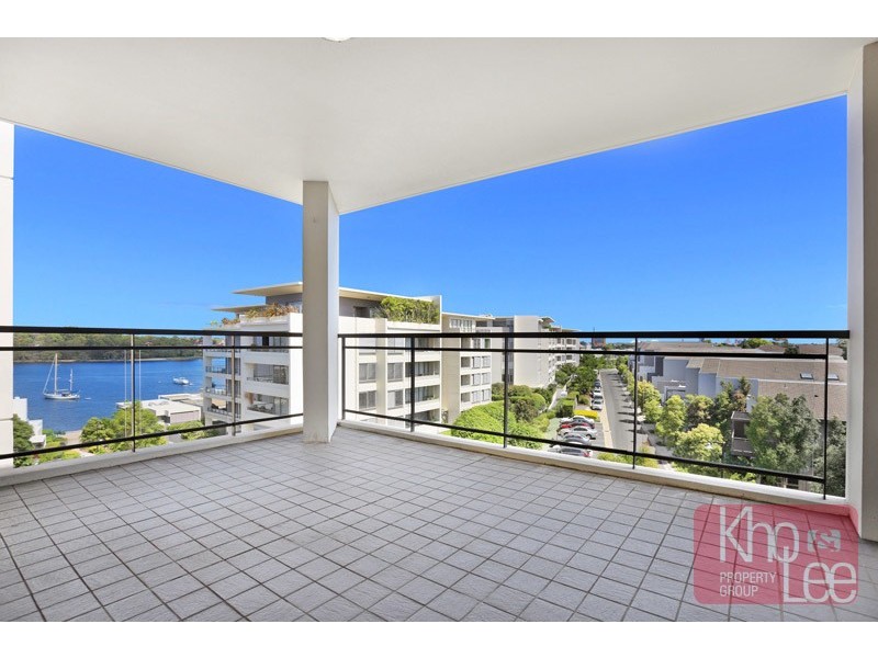 1 Bayside Terrace, Cabarita NSW 2137