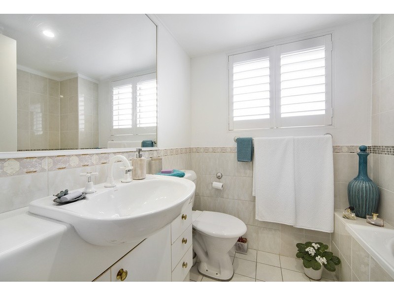 S709/233 Harris Street, Pyrmont NSW 2009