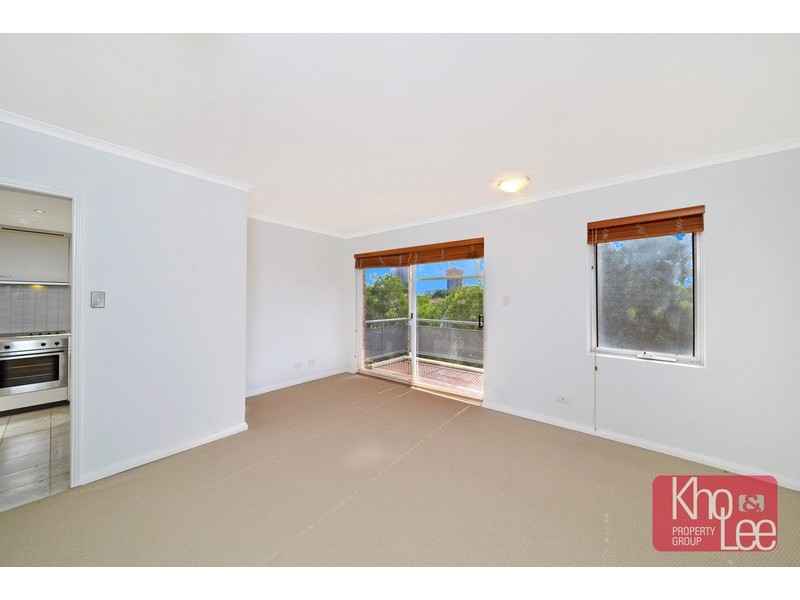 1-7 Gloucester Place, Kensington NSW 2033