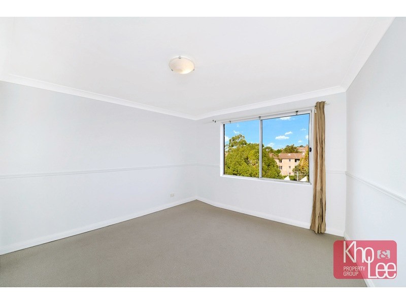 1-7 Gloucester Place, Kensington NSW 2033