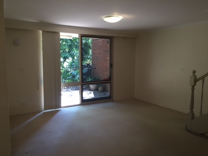 150 Wigram Road, Forest Lodge NSW 2037