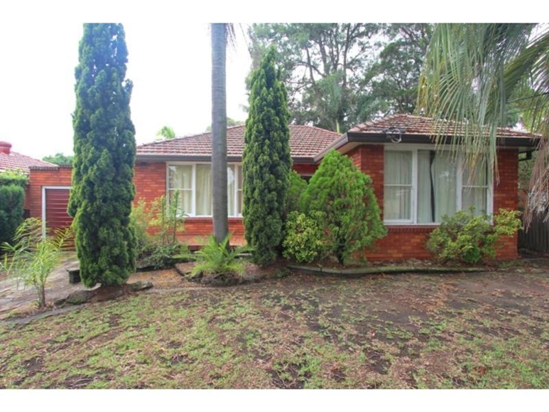 15 Kerrie Crescent, Peakhurst NSW 2210