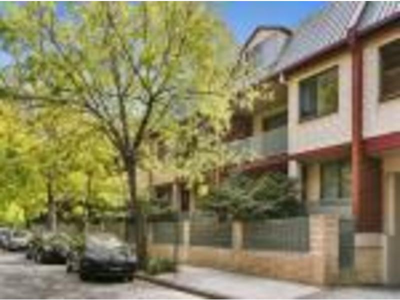 30 Nobbs Street, Surry Hills NSW 2010