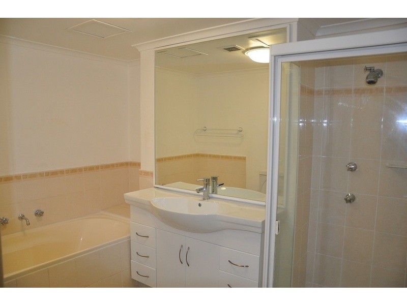 30 Nobbs Street, Surry Hills NSW 2010
