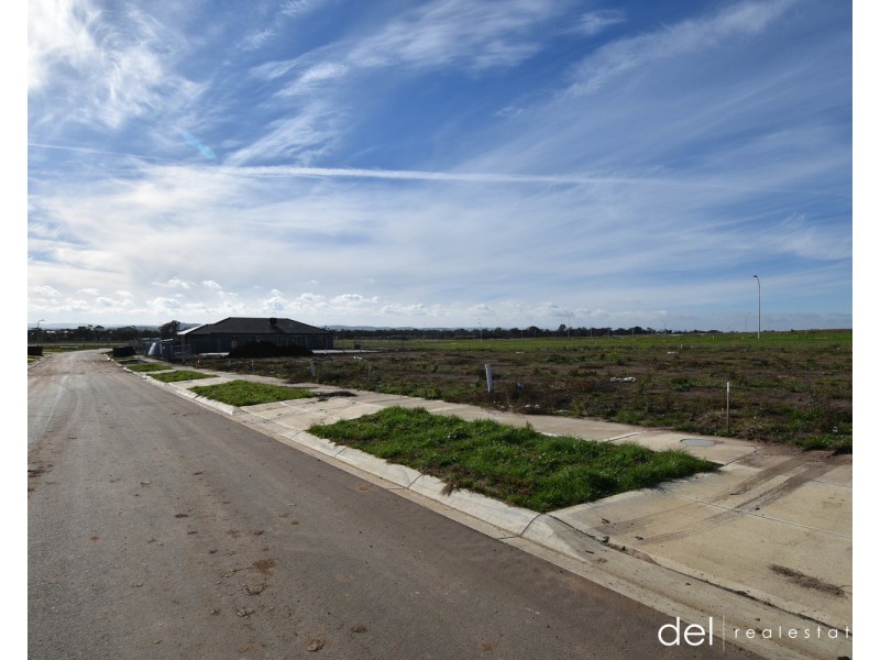 17 Pedro Street, Clyde North VIC 3978