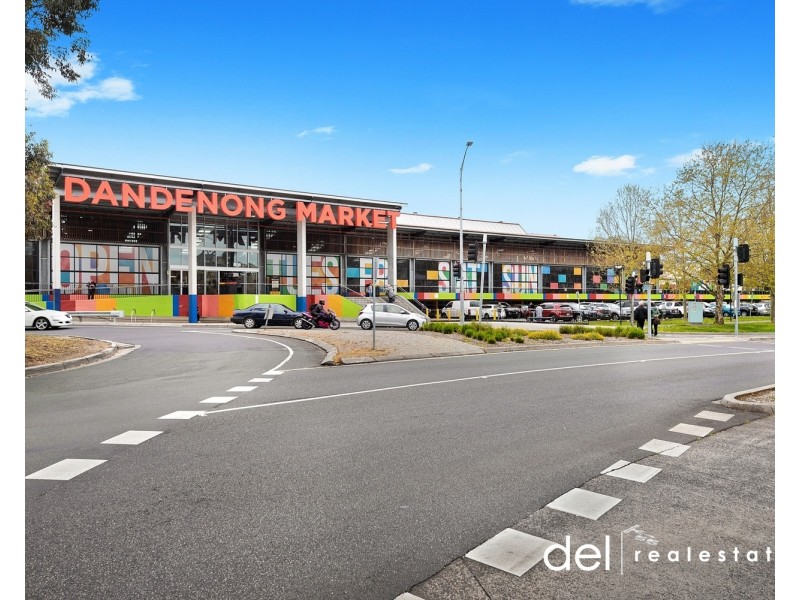 27 Hammond Road, Dandenong VIC 3175