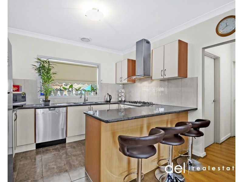 1/14 Roberta Street, Dandenong VIC 3175