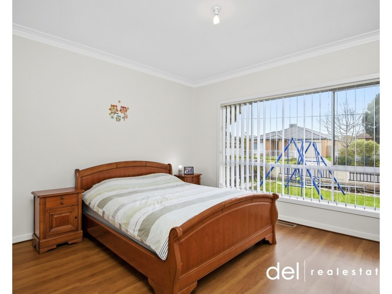 1/14 Roberta Street, Dandenong VIC 3175