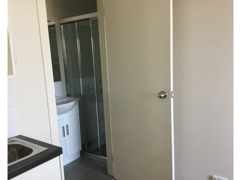 Room 7/16 Summerlea Road, Narre Warren VIC 3805