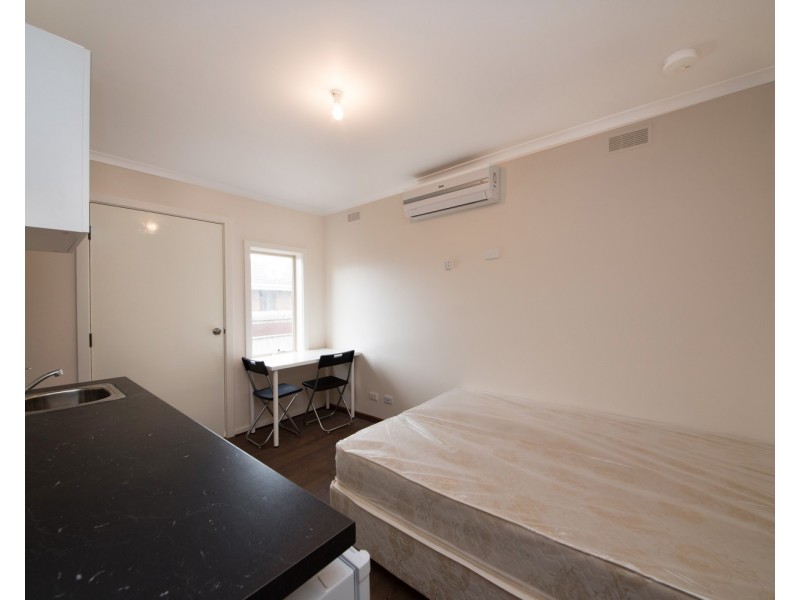 Room 5/53 Henry Street, Pakenham VIC 3810
