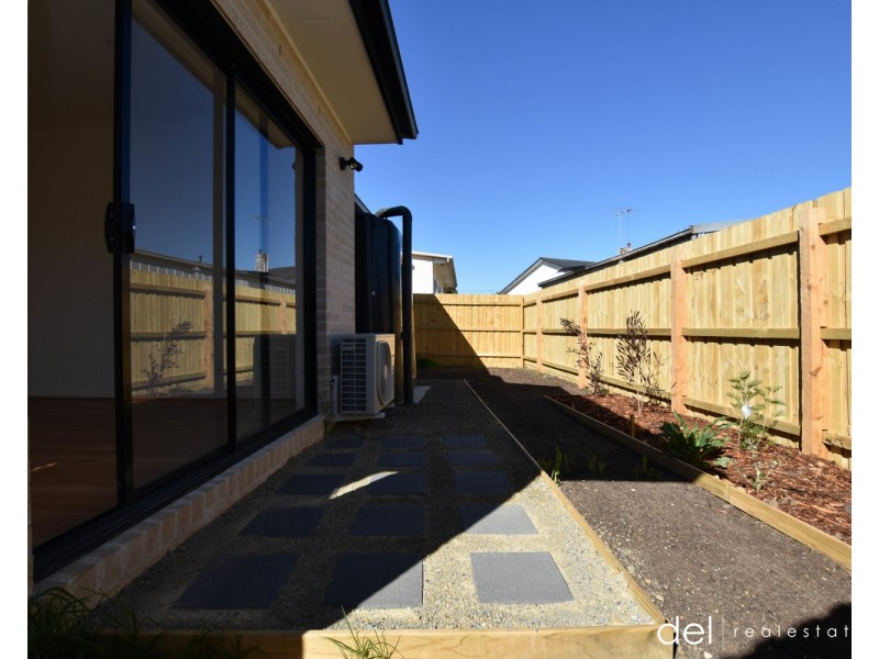 28A Pittosporum Grove, Doveton VIC 3177