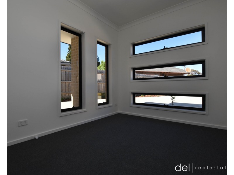 28B Pittosporum Grove, Doveton VIC 3177