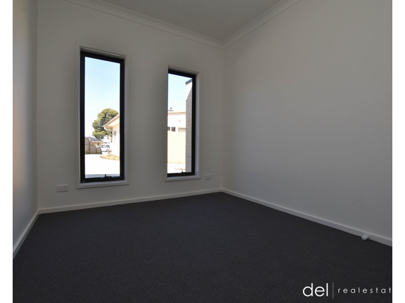 28B Pittosporum Grove, Doveton VIC 3177