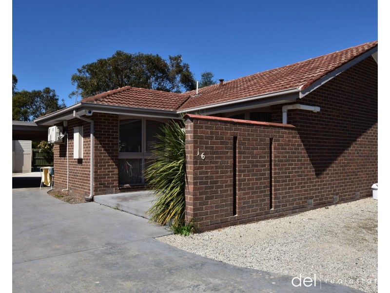 2/16 Summerlea Road, Narre Warren VIC 3805