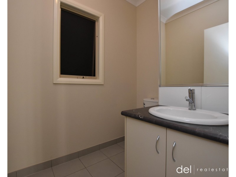 14B Pittosporum Grove, Doveton VIC 3177