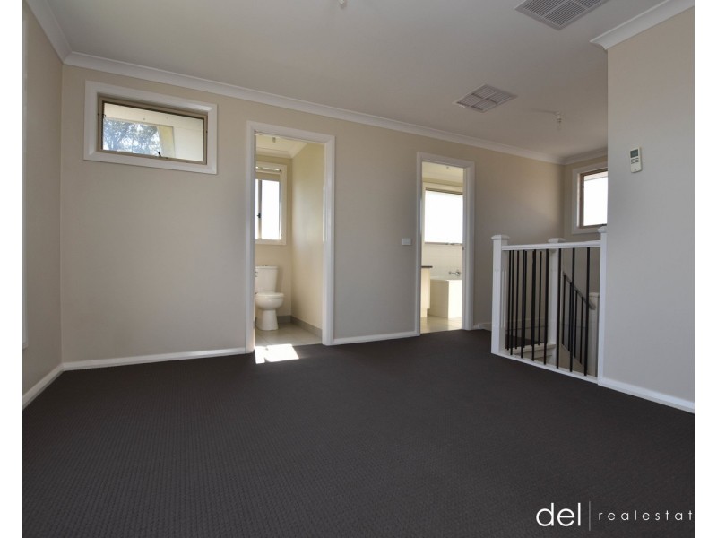 14B Pittosporum Grove, Doveton VIC 3177