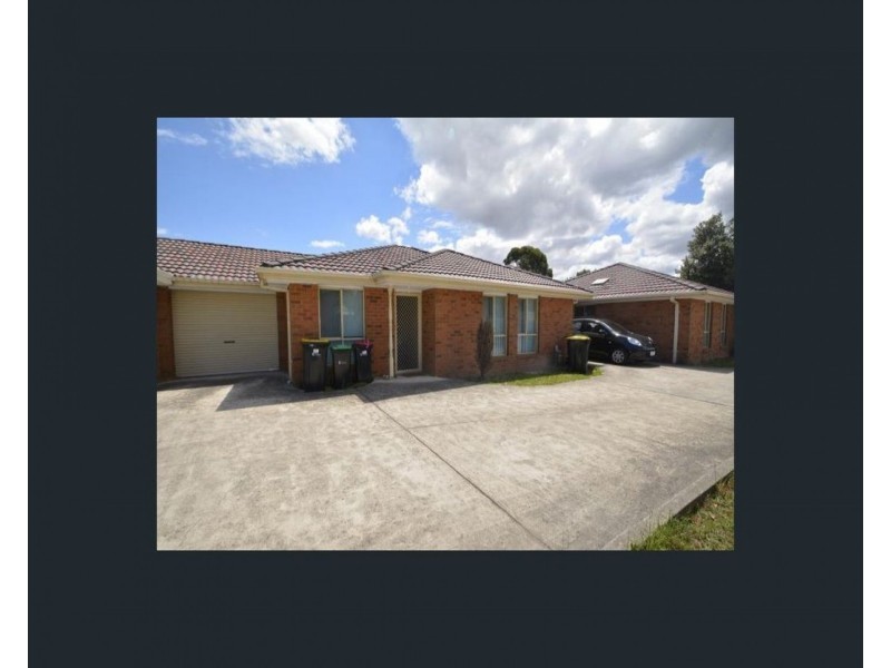 2/2 Birch Avenue, Dandenong North VIC 3175