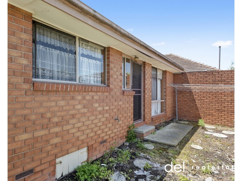 2/12 Sunnyside Avenue, Dandenong VIC 3175