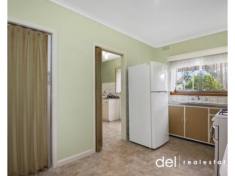 4 Lilac Avenue, Dandenong North VIC 3175