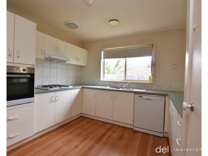 55 Bemersyde Drive, Berwick VIC 3806