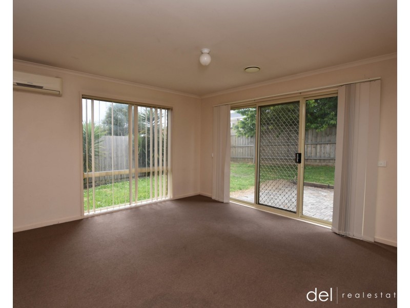 55 Bemersyde Drive, Berwick VIC 3806