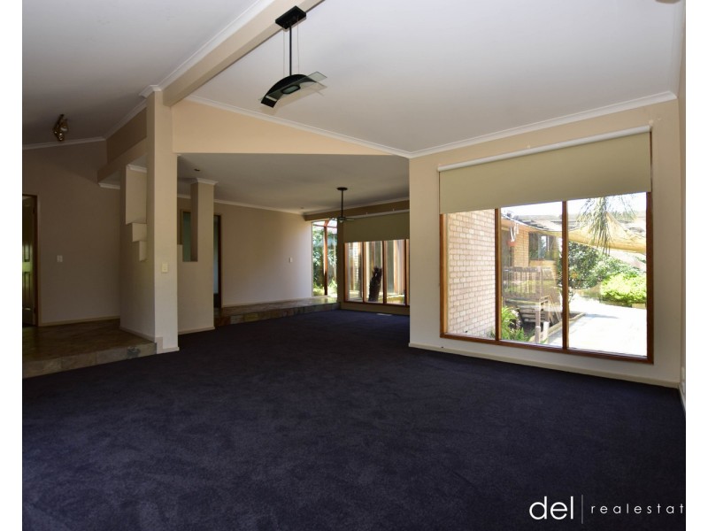 22 Seaton Rise, Hallam VIC 3803