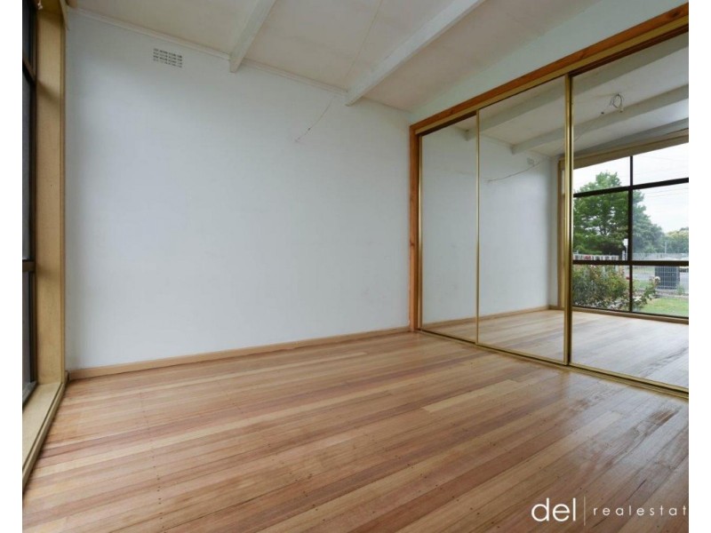 98 Police Road, Springvale VIC 3171