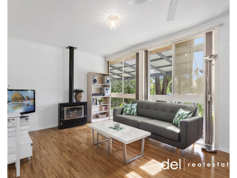 1 Gardiner Avenue, Dandenong North VIC 3175