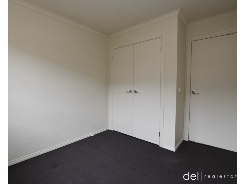 111 Melissa Way, Pakenham VIC 3810