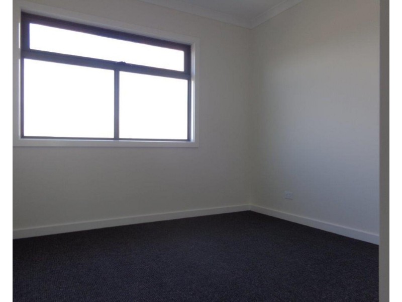 10A Carroll Avenue, Dandenong VIC 3175