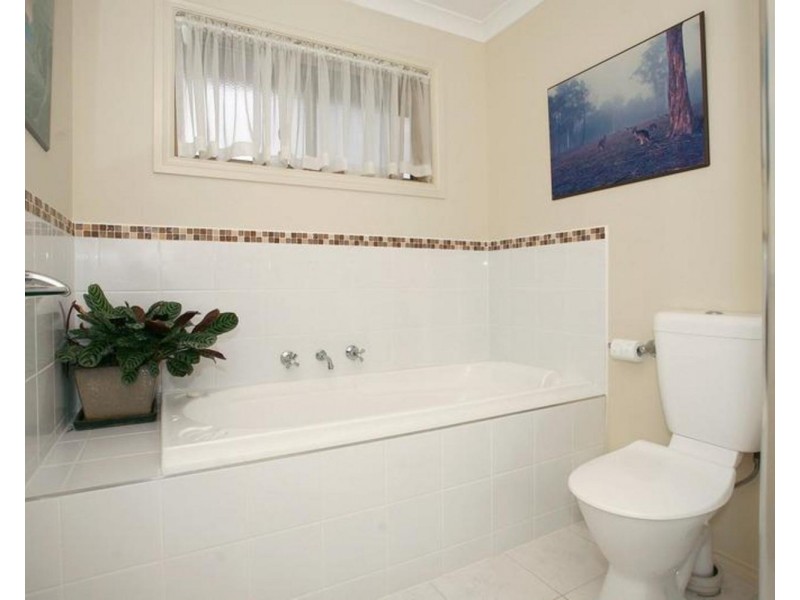 2/45 Fifth Avenue, Dandenong VIC 3175