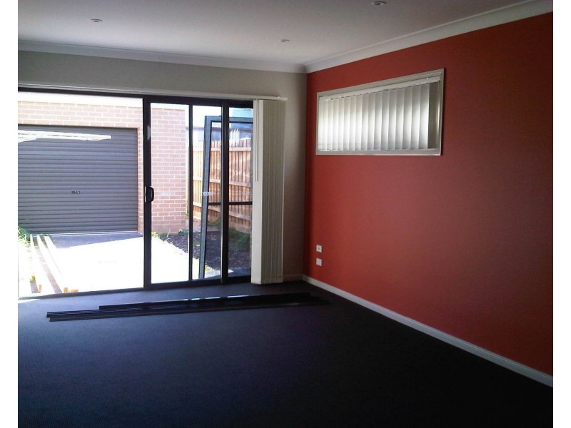 11/97 Keneally Street, Dandenong VIC 3175