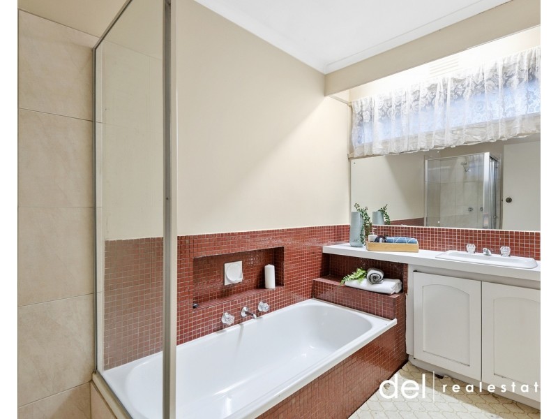 50 Jacksons Road, Noble Park North VIC 3174