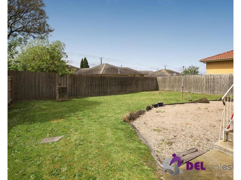 5 Rawdon Hill Drive, Dandenong North VIC 3175