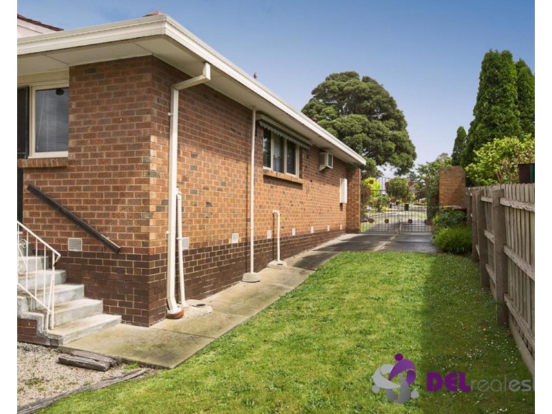 5 Rawdon Hill Drive, Dandenong North VIC 3175