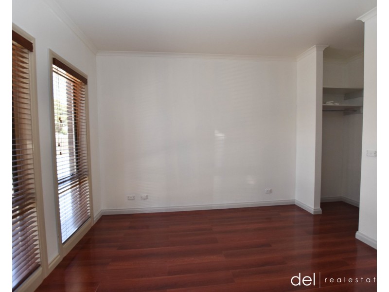 2/3A Mollison Street, Dandenong North VIC 3175