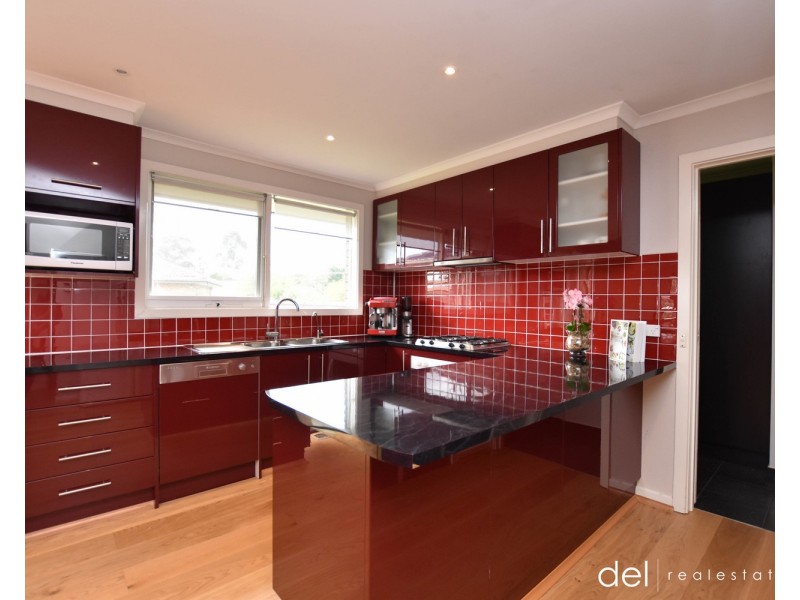 26 Deanswood Road, Hampton Park VIC 3976