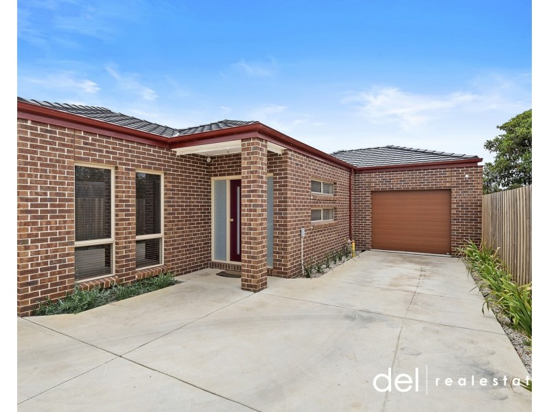 2/3A Mollison Street, Dandenong North VIC 3175