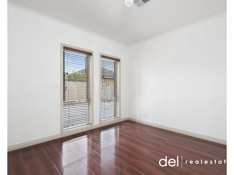 2/3A Mollison Street, Dandenong North VIC 3175