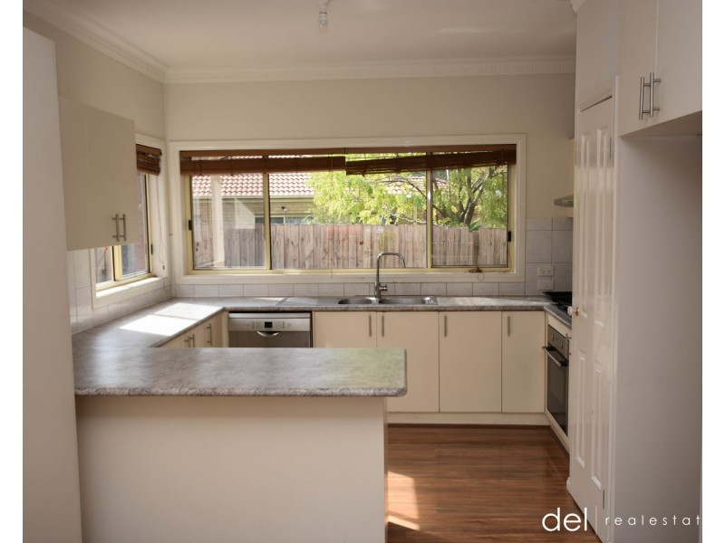 2 Carnation Court, Endeavour Hills VIC 3802