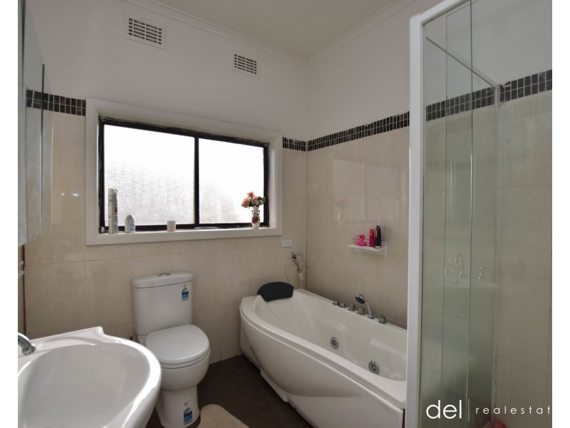 1 Janice Grove, Dandenong VIC 3175