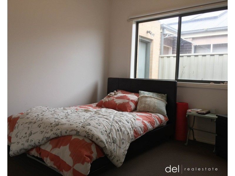 22 McEwan Drive, Cranbourne VIC 3977