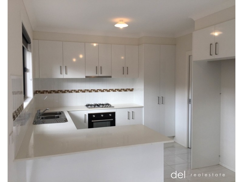 2/13 Purdy Avenue, Dandenong VIC 3175