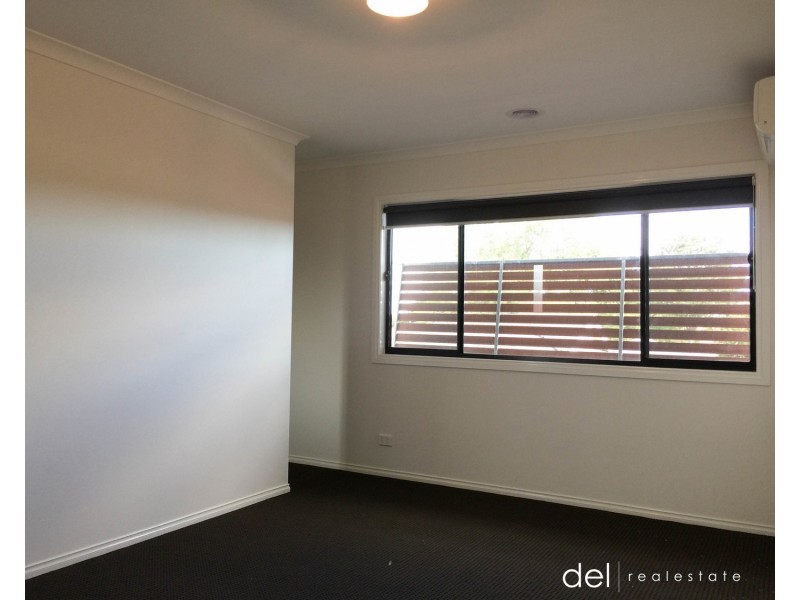 2/13 Purdy Avenue, Dandenong VIC 3175