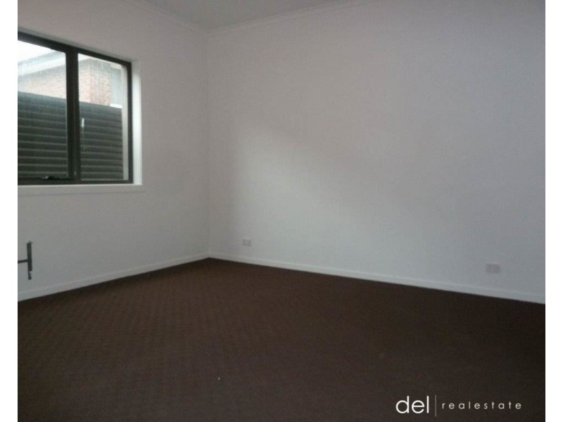 4/19 Close Avenue, Dandenong VIC 3175