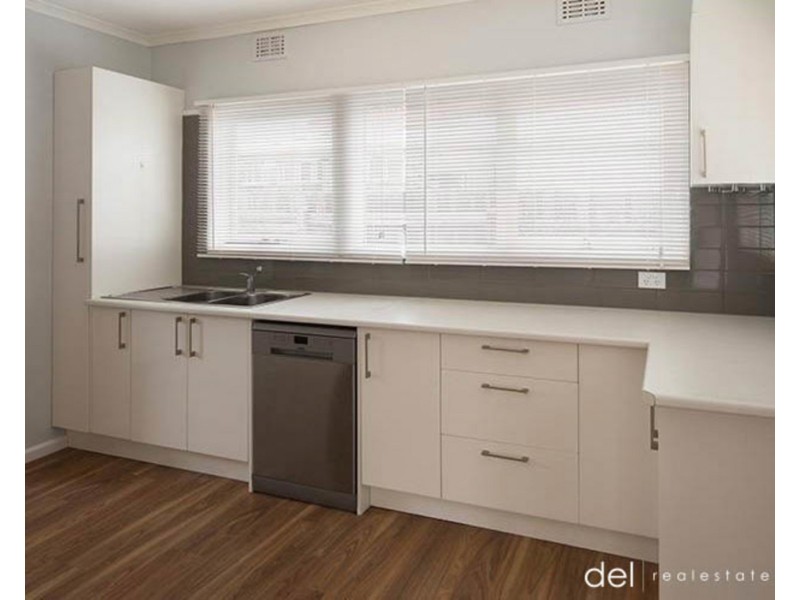 1/5 Warbla Street, Dandenong North VIC 3175