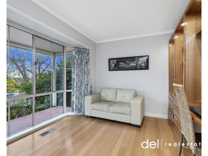 5 Reynolds Court, Endeavour Hills VIC 3802