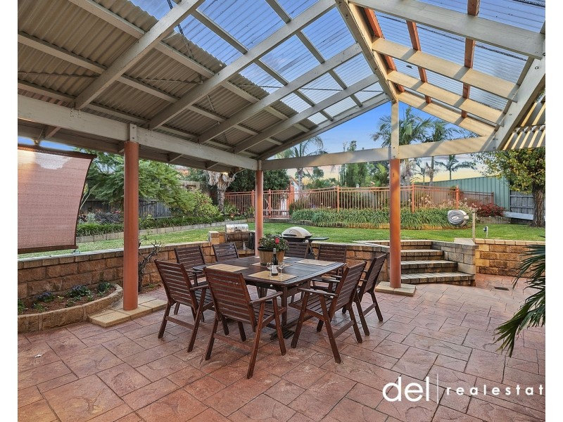 5 Reynolds Court, Endeavour Hills VIC 3802